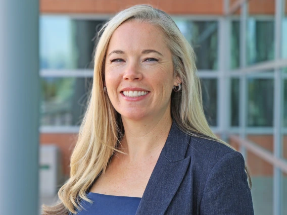 professional woman headshot