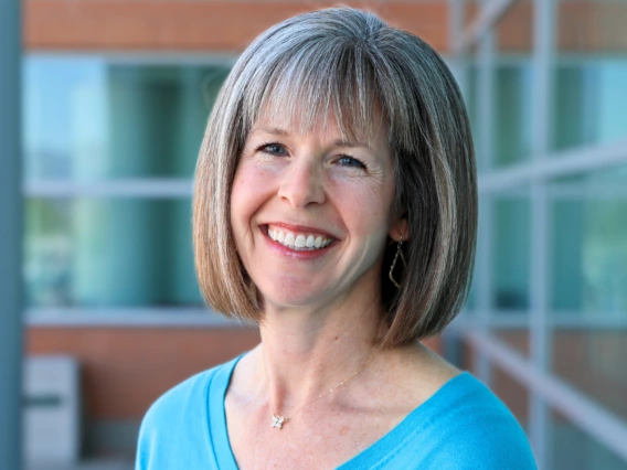 professional woman headshot
