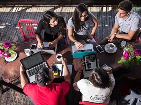 UA Shoots to Upper Tier of Online Universities