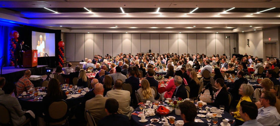 Ernie Garcia addresses Executive of the Year luncheon crowd