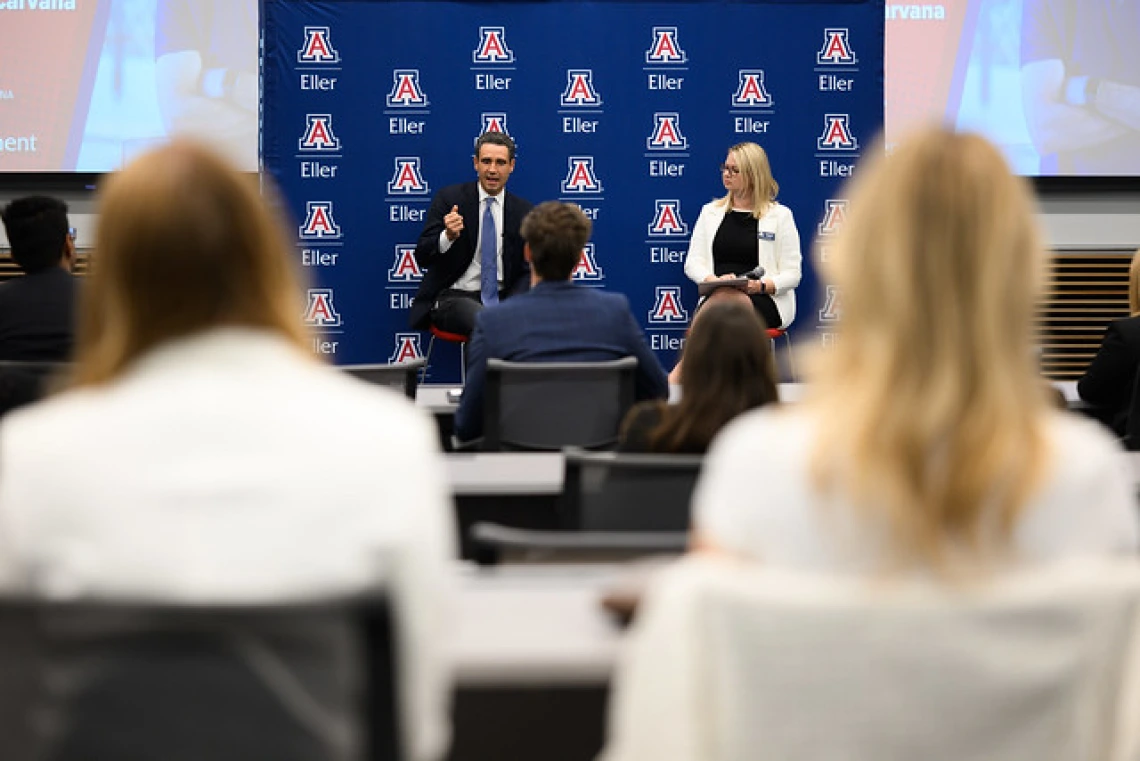 Ernie Garcia addresses Executive of the Year Fireside Chat crowd