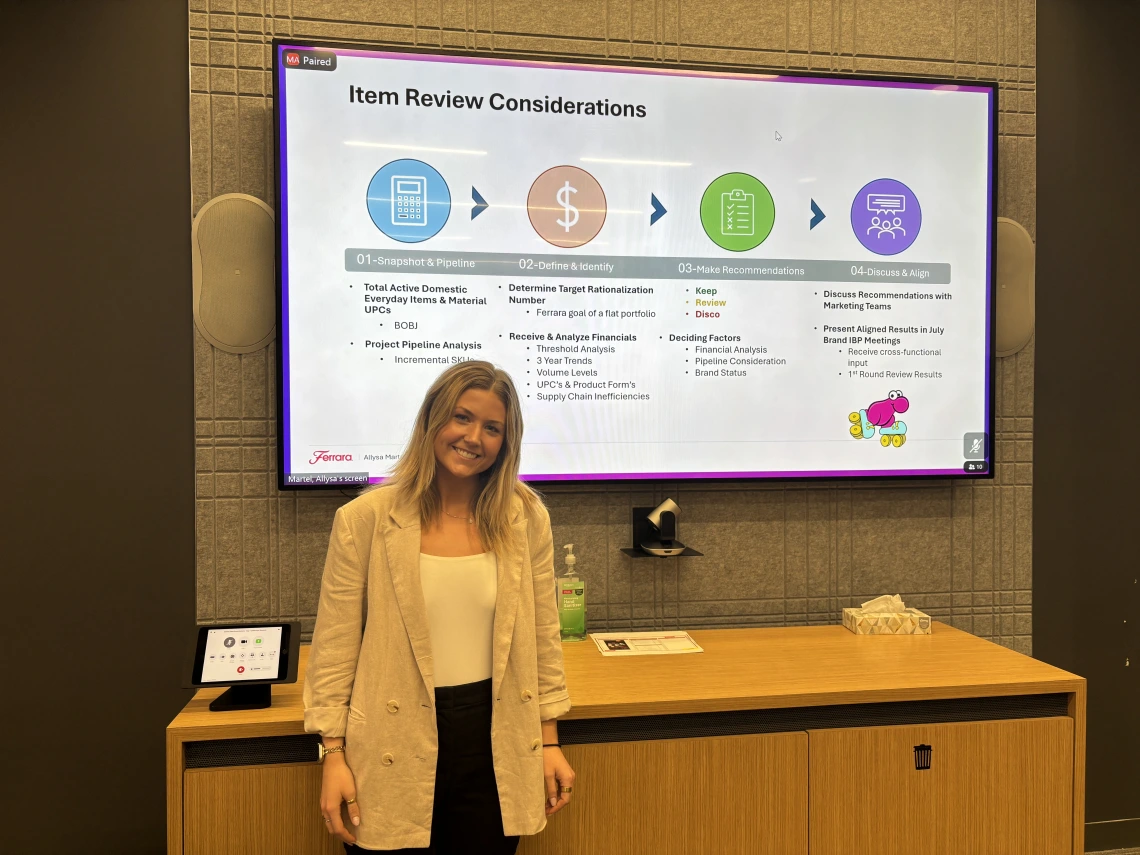 girl in front of powerpoint