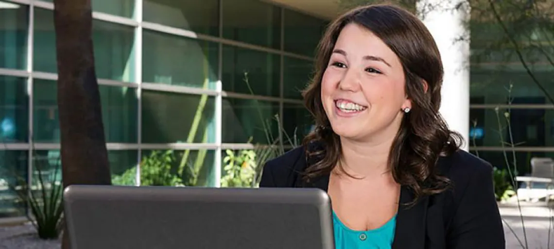 Dec. 1 Deadline Approaching to Enroll in Online Undergraduate Business Administration Program